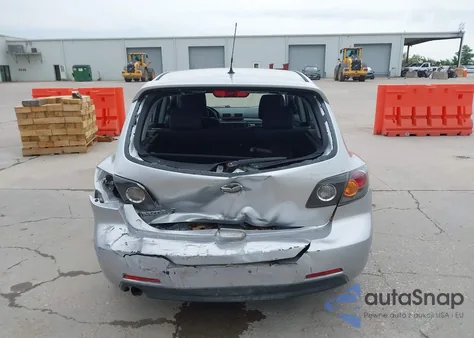 2005 Mazda Mazda3 S из США, поврежденный, VIN JM1BK343051238053